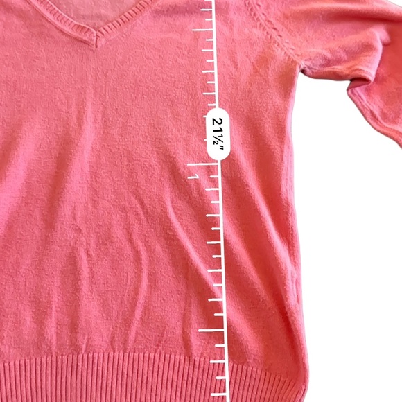 Zara Women’s Pink V Neck Long Sleeve Lightweight Fitted Sweater Size Small - Picture 4 of 6
